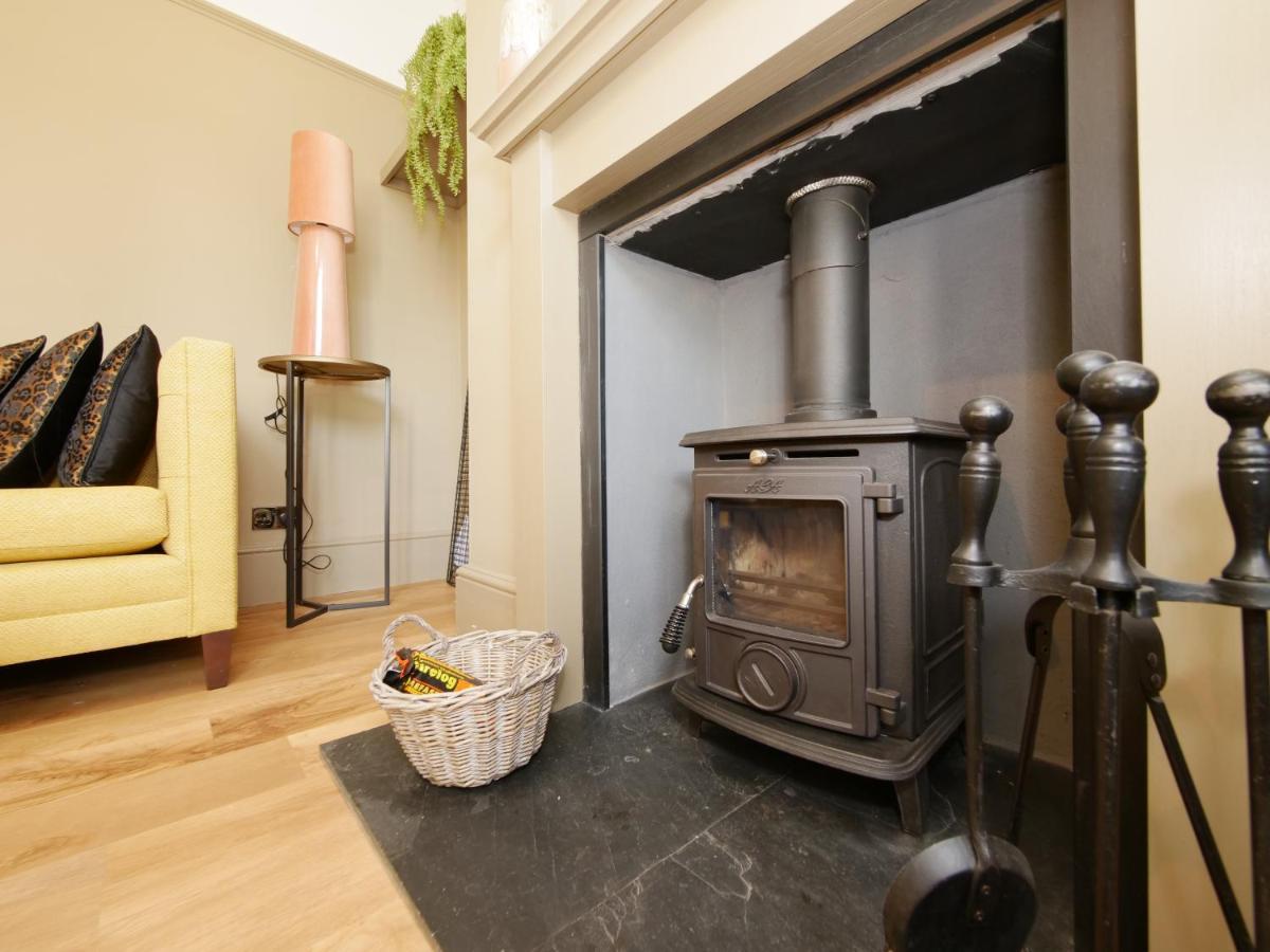 Bar Wall Cottage-City Wall Views-Sleeps 5 York Eksteriør billede
