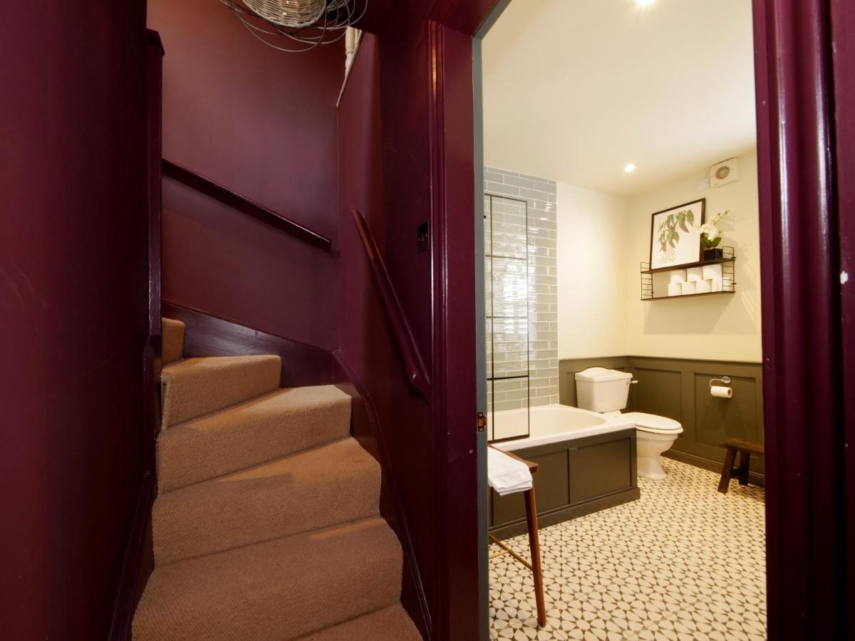 Bar Wall Cottage-City Wall Views-Sleeps 5 York Eksteriør billede